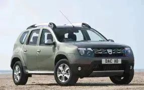 DUSTER 4X2