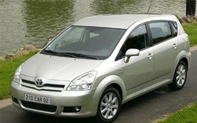 COROLLA VERSO 7 sittplatser