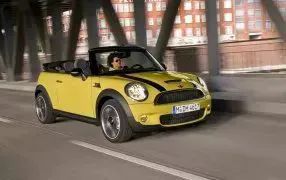 MINI Cabriolet R57