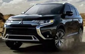 OUTLANDER PHEV 5 sittplatser