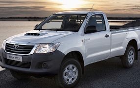 HILUX Enkelhytt